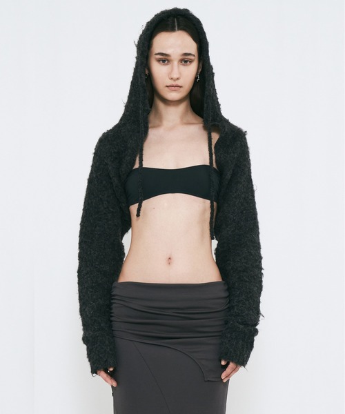 VIAVANDA（ヴィアヴァンダ）の「MUFFLER KNIT CARDIGAN（カーディガン/ボレロ・レディース・アイボリー/ブラウン/ダークグレー・FREE）」の2枚目の写真
