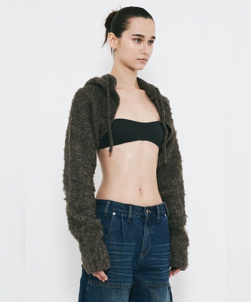 VIAVANDA（ヴィアヴァンダ）の「MUFFLER KNIT CARDIGAN（カーディガン/ボレロ・レディース・アイボリー/ブラウン/ダークグレー・FREE）」の4枚目の写真