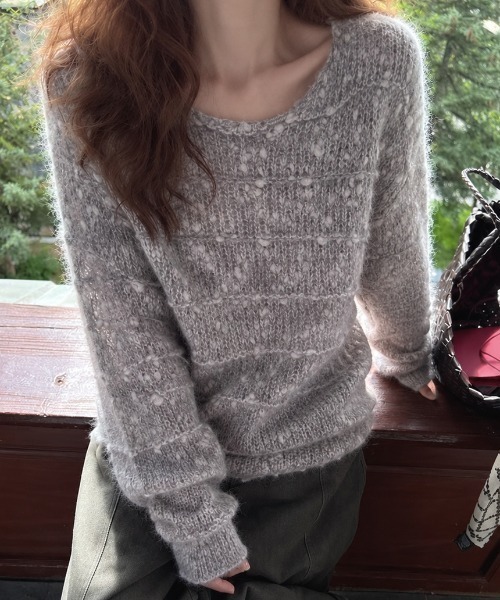 Achic(アシック)の「【秋冬新作】透かし編みミックスヤーンルーズニットプルオーバー(ニット/セーター・レディース・ベージュ/グレー/アイボリー・M)」の2枚目の写真