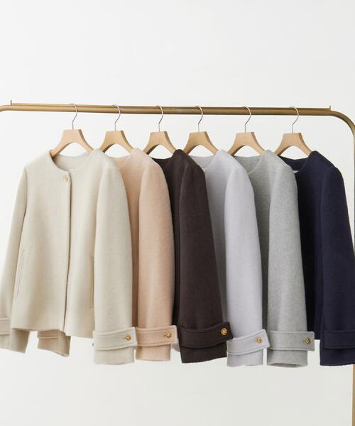 index(インデックス)の「カシミヤ混ノーカラーショートコート(ノーカラーコート・レディース・ベージュ系8/サックスブルー系7/ブラウン系その他/ナチュラル/グレー・38/40)」の8枚目の写真