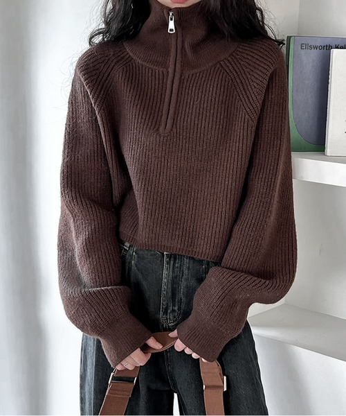 JOHNNY WOLF（ジョニーウルフ）の「SOPHIE ルーズハイネック クロップド ハーフジップ ニット プルオーバー（ニット/セーター・レディース・グレー/ベージュ/ブラウン/ホワイト/ブラック・FREE）」の5枚目の写真