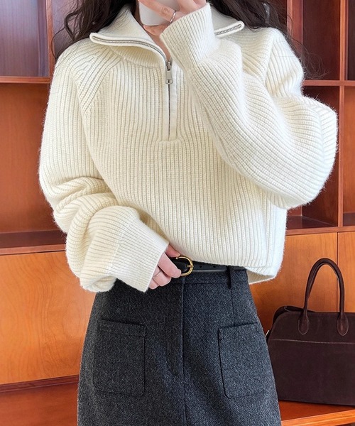 JOHNNY WOLF（ジョニーウルフ）の「SOPHIE ルーズハイネック クロップド ハーフジップ ニット プルオーバー（ニット/セーター・レディース・グレー/ベージュ/ブラウン/ホワイト/ブラック・FREE）」の18枚目の写真