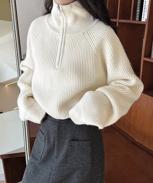 JOHNNY WOLF（ジョニーウルフ）の「SOPHIE ルーズハイネック クロップド ハーフジップ ニット プルオーバー（ニット/セーター・レディース・グレー/ベージュ/ブラウン/ホワイト/ブラック・FREE）」の19枚目の写真