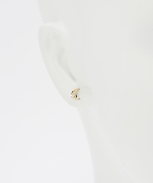 style counsel（スタイルカウンセル）の「【chibi jewels】チビ・ジュエルズ　　ムーン＆スタースタッズピアス（ＳＩＬＶＥＲ）　Ｍｏｏｎ＆Ｓｔａｒ Ｓｔｕｄ Ｅａｒｒｉｎｇｓ（ピアス（両耳用）・レディース・シルバー・FREE）」の3枚目の写真