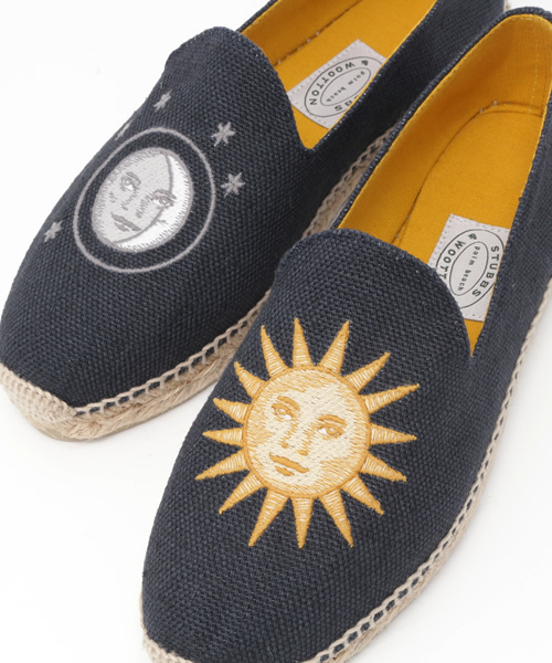 HELIOPOLE（エリオポール）の「【heliopole別注】STUBBS&WOOTTON 刺繍エスパ（スリッポン・レディース・ネイビー・36/37）」の8枚目の写真