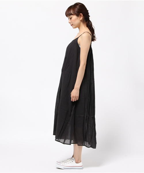 LBC(エルビーシー)の「コットンガーゼキャミワンピース(ワンピース・レディース・ダークグレー/梅/ブラウン・LARGE/MEDIUM)」の5枚目の写真