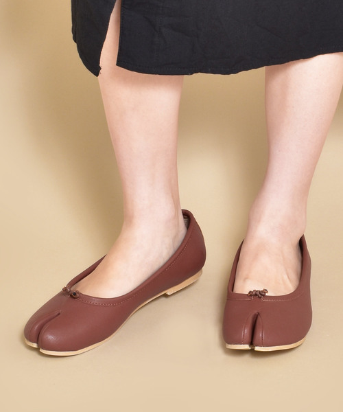 SVEC(シュベック)の「SVEC/シュベック Tabi パンプス/バレエシューズ(バレエシューズ)」|ブラウン