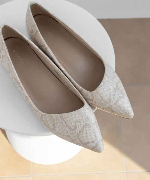 Francesco Russo ベージュ ポインテッドパンプス　37.5 Mimosa beige l ポインテッド パンプス ベージュ - HENRI EN