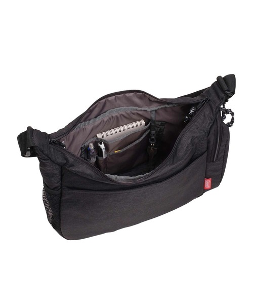 COLEMAN（コールマン）の「クールショルダーMD（ブラック）（ショルダーバッグ・レディース・桜/イエロー/グレー/ネイビー/ブラック/スカイブルー/チェック/ブルー系その他/オリーブ/サンドベージュ/ブルーグレー/ダークパープル・ONE SIZE）」の13枚目の写真