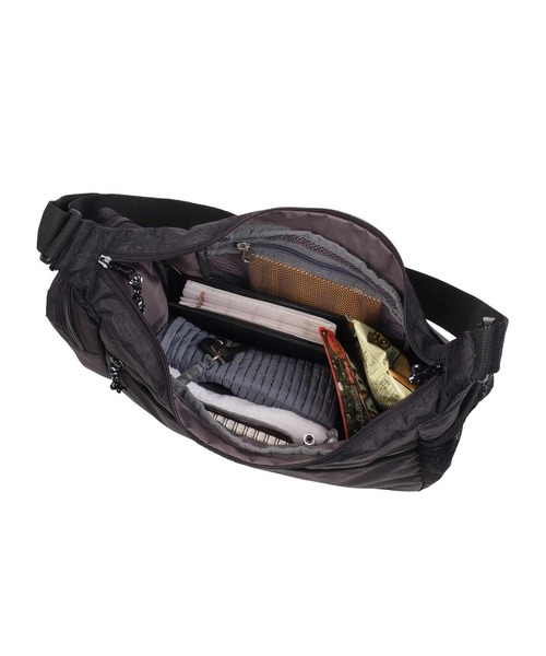 COLEMAN（コールマン）の「クールショルダーMD（ブラック）（ショルダーバッグ・レディース・桜/イエロー/グレー/ネイビー/ブラック/スカイブルー/チェック/ブルー系その他/オリーブ/サンドベージュ/ブルーグレー/ダークパープル・ONE SIZE）」の16枚目の写真