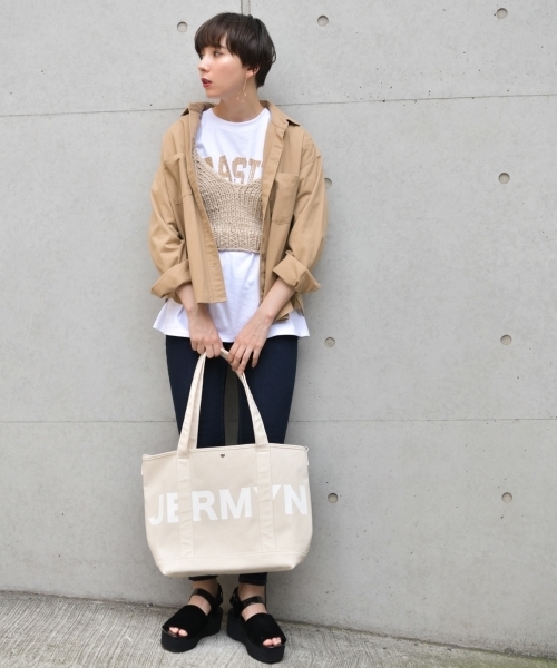 PAGEBOY（ページボーイ）の「デニムスキニーパンツ（デニムパンツ・レディース・サックスブルー/インディゴブルー・SMALL/MEDIUM/LARGE）」の9枚目の写真