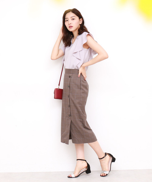 N.(N. Natural Beauty Basic)(エヌエヌナチュラルビューティーベーシック)の「◆フレアスリーブVネックブラウス(シャツ/ブラウス・レディース・ネイビー/ブラウン/グレー・MEDIUM)」の5枚目の写真
