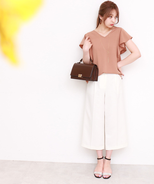 N.(N. Natural Beauty Basic)(エヌエヌナチュラルビューティーベーシック)の「◆フレアスリーブVネックブラウス(シャツ/ブラウス・レディース・ネイビー/ブラウン/グレー・MEDIUM)」の7枚目の写真
