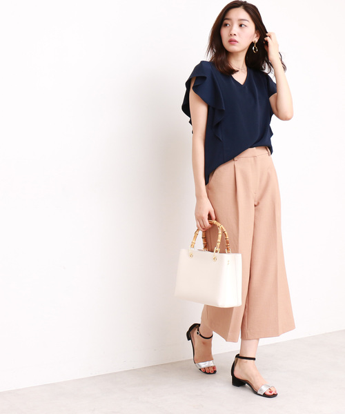 N.(N. Natural Beauty Basic)(エヌエヌナチュラルビューティーベーシック)の「◆フレアスリーブVネックブラウス(シャツ/ブラウス・レディース・ネイビー/ブラウン/グレー・MEDIUM)」の13枚目の写真