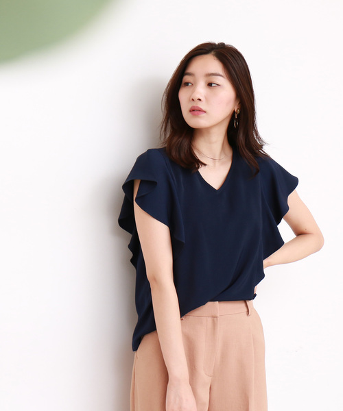 N.(N. Natural Beauty Basic)(エヌエヌナチュラルビューティーベーシック)の「◆フレアスリーブVネックブラウス(シャツ/ブラウス・レディース・ネイビー/ブラウン/グレー・MEDIUM)」の14枚目の写真