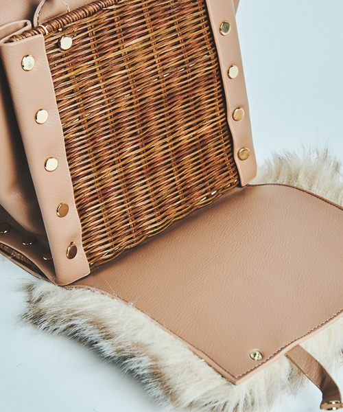 Laugoa（ラウゴア）の「【LAUGOA】 Trir 18526-12001（ハンドバッグ・レディース・ブラック/ベージュ・FREE）」の10枚目の写真