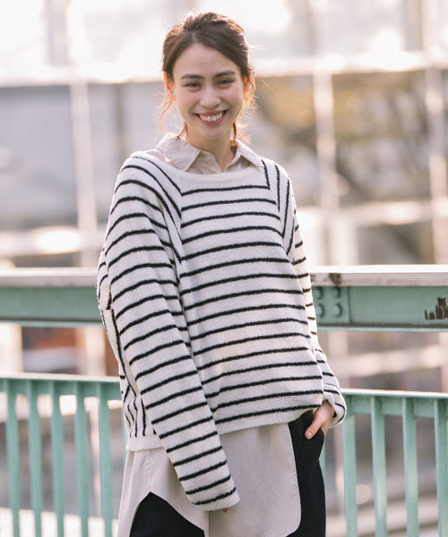 Munich（ミューニック）の「ファインメリノブークレーニットラウンドネックプルオーバー（ニット/セーター・レディース・ピンク/グリーン/アイボリー/ラベンダー/ホワイト×ブラック・FREE）」の3枚目の写真