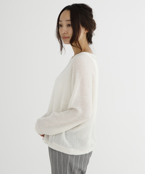 Munich（ミューニック）の「ファインメリノブークレーニットラウンドネックプルオーバー（ニット/セーター・レディース・ピンク/グリーン/アイボリー/ラベンダー/ホワイト×ブラック・FREE）」の10枚目の写真