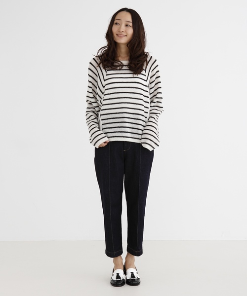 Munich（ミューニック）の「ファインメリノブークレーニットラウンドネックプルオーバー（ニット/セーター・レディース・ピンク/グリーン/アイボリー/ラベンダー/ホワイト×ブラック・FREE）」の6枚目の写真