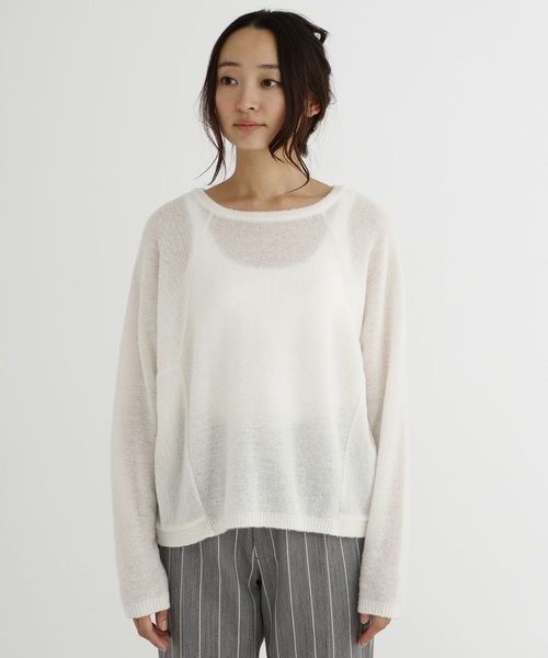 Munich（ミューニック）の「ファインメリノブークレーニットラウンドネックプルオーバー（ニット/セーター・レディース・ピンク/グリーン/アイボリー/ラベンダー/ホワイト×ブラック・FREE）」の8枚目の写真