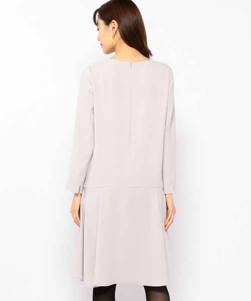 A/C DESIGN BY ALPHA CUBIC(エーシーデザインバイアルファキュービック)の「サテン切替ワンピース(ワンピース・レディース・ブラック/ラベンダー・9号/11号/13号)」の14枚目の写真