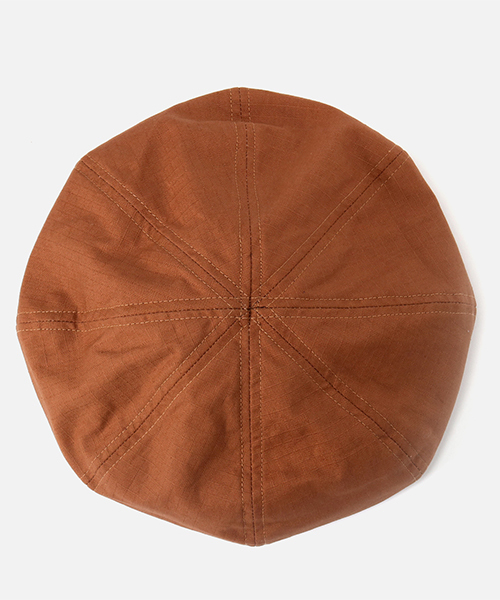 AZUL by moussy（アズールバイマウジー）の「VOLUME BERET/ボリュームベレー（ハンチング/ベレー帽・レディース・ブラック/キャメル・FREE）」の4枚目の写真