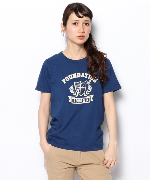 BEAMS BOY（ビームスボーイ）の「BEAMS BOY / カレッジプリント Tシャツ（Tシャツ/カットソー・レディース・ホワイト/チャコールグレー/ネイビー・ONE SIZE）」の5枚目の写真