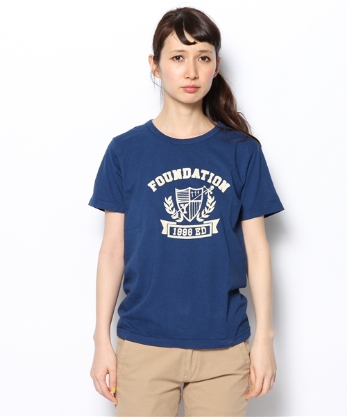 BEAMS BOY（ビームスボーイ）の「BEAMS BOY / カレッジプリント Tシャツ（Tシャツ/カットソー・レディース・ホワイト/チャコールグレー/ネイビー・ONE SIZE）」の8枚目の写真