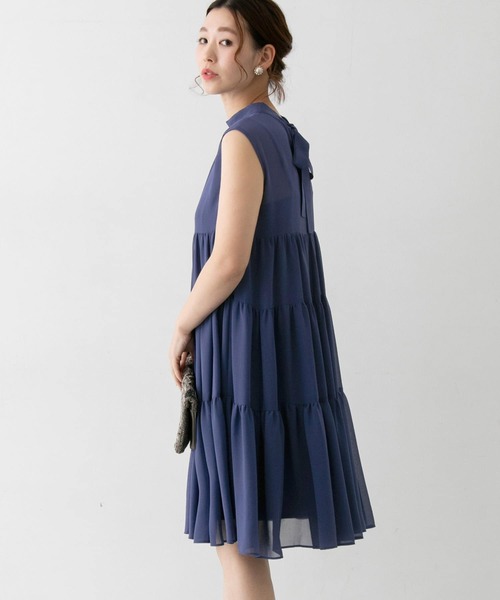 URBAN RESEARCH ROSSO(アーバンリサーチロッソ)の「kaene シフォンティアードワンピース(ワンピース・レディース・ピンク/イエロー/ネイビー・38)」の2枚目の写真