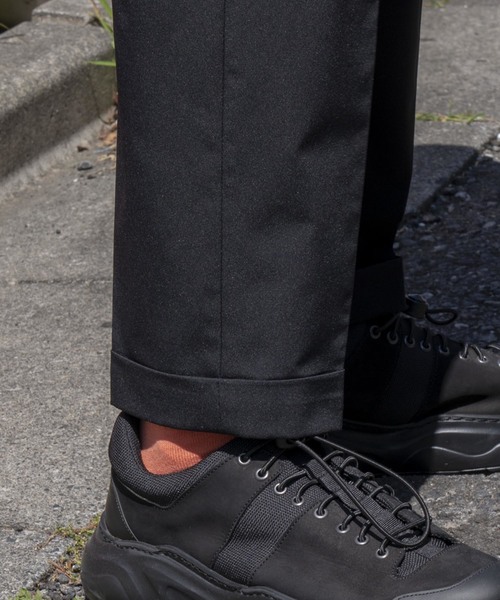 MAISON SPECIAL（メゾンスペシャル）の「"TECH FABRIC" SOLOTEX/ソロテックスアンクルストレッチテーパードパンツ【MAISON SPECIAL/メゾンスペシャル】（スラックス・メンズ・ベージュ/ブラック/カーキ/ネイビー・46/44/48）」の16枚目の写真