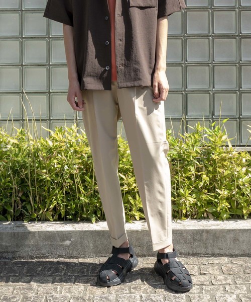 MAISON SPECIAL（メゾンスペシャル）の「"TECH FABRIC" SOLOTEX/ソロテックスアンクルストレッチテーパードパンツ【MAISON SPECIAL/メゾンスペシャル】（スラックス・メンズ・ベージュ/ブラック/カーキ/ネイビー・46/44/48）」の9枚目の写真