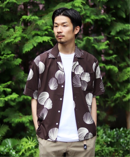 417 EDIFICE（フォーワンセブンエディフィス）の「ストレッチ アロハシャツ（シャツ/ブラウス・メンズ・ブラック/ベージュ/ブラウン・SMALL/MEDIUM/LARGE/X-LARGE）」の2枚目の写真