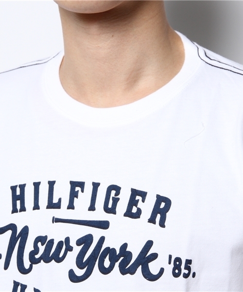 TOMMY HILFIGER（トミーヒルフィガー）の「13FH-CALEB TEE（Tシャツ/カットソー・メンズ・ホワイト/ネイビー/グレー・LARGE/MEDIUM/SMALL/X-LARGE）」の10枚目の写真