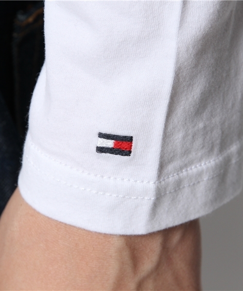 TOMMY HILFIGER（トミーヒルフィガー）の「13FH-CALEB TEE（Tシャツ/カットソー・メンズ・ホワイト/ネイビー/グレー・LARGE/MEDIUM/SMALL/X-LARGE）」の6枚目の写真