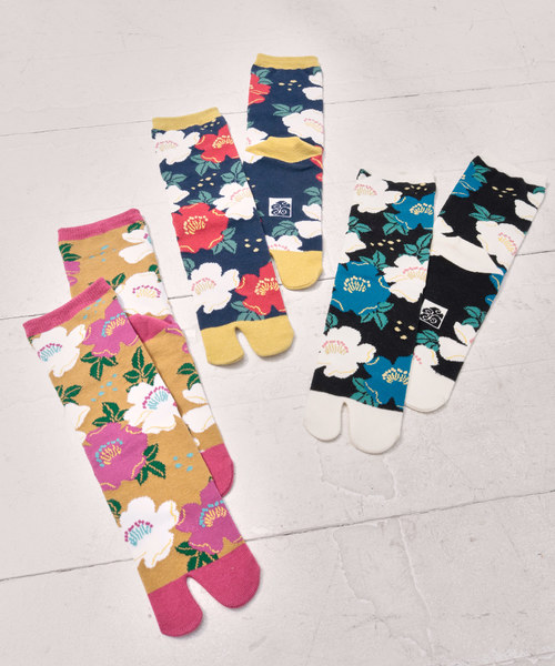 カヤ(カヤ)の「【カヤ】足袋型くつ下23~25cm 野ばら(ソックス/靴下・レディース・マスタード/ブラック/ネイビー・FREE)」の4枚目の写真