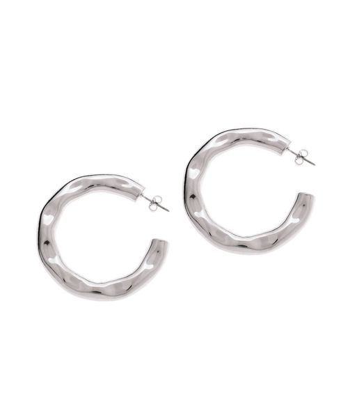 Ungrid（アングリッド）の「メタルカーブピアス（ピアス（両耳用）・レディース・シルバー/ゴールド・FREE）」の4枚目の写真