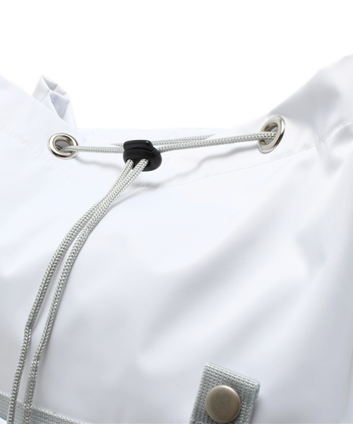 603（ロクマルサン）の「603 4ポケット ナイロンリュック（バックパック/リュック・レディース・ホワイト・FREE）」の5枚目の写真