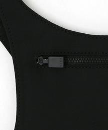 52796297_b_04_215.jpg
