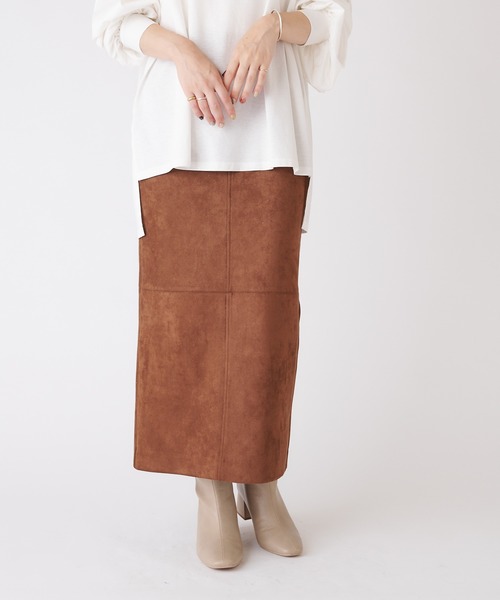 Omekashi（オメカシ）の「エコスエードタイトスカート（スカート・レディース・パープル/ブラウン/アイボリー・38/36）」の2枚目の写真