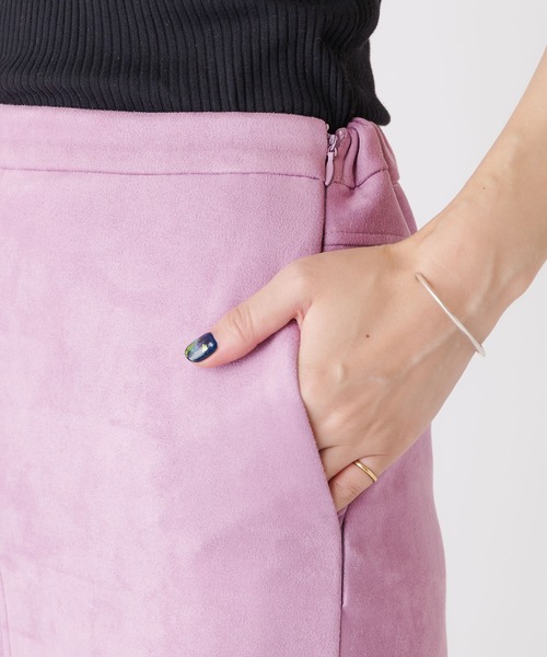 Omekashi（オメカシ）の「エコスエードタイトスカート（スカート・レディース・パープル/ブラウン/アイボリー・38/36）」の4枚目の写真