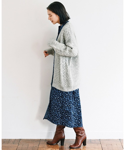 avecmoi（アヴェクモワ）の「【佐藤かなさんプロデュース】 アヴェクモワ　ケーブルカーディガン〈グレー杢〉（カーディガン/ボレロ・レディース・杢グレー・MEDIUM/LARGE/SMALL）」の6枚目の写真