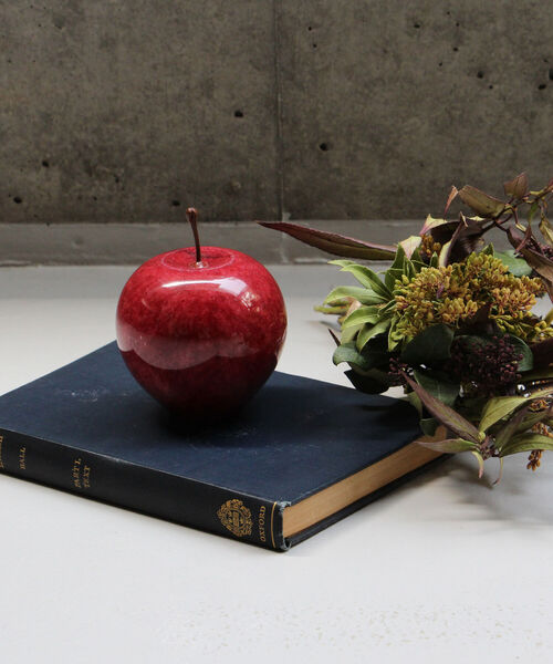 bpr BEAMS（ビーピーアール ビームス ）の「DETAIL INC. / Marble Apple Large（インテリア雑貨・メンズ・レッド/ブラック・ONE SIZE）」の3枚目の写真