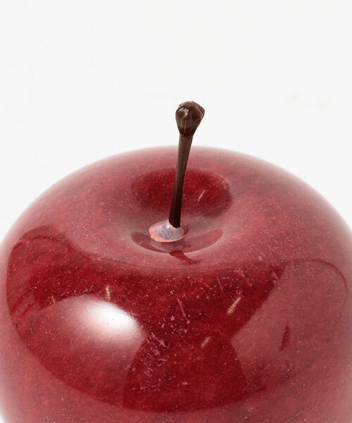 bpr BEAMS（ビーピーアール ビームス ）の「DETAIL INC. / Marble Apple Large（インテリア雑貨・メンズ・レッド/ブラック・ONE SIZE）」の7枚目の写真