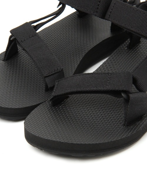 Teva(テバ)の「【Teva(テバ)】ORIGINAL UNIVERSAL(サンダル・レディース・ブラウン/ブラック・24/23)」の5枚目の写真