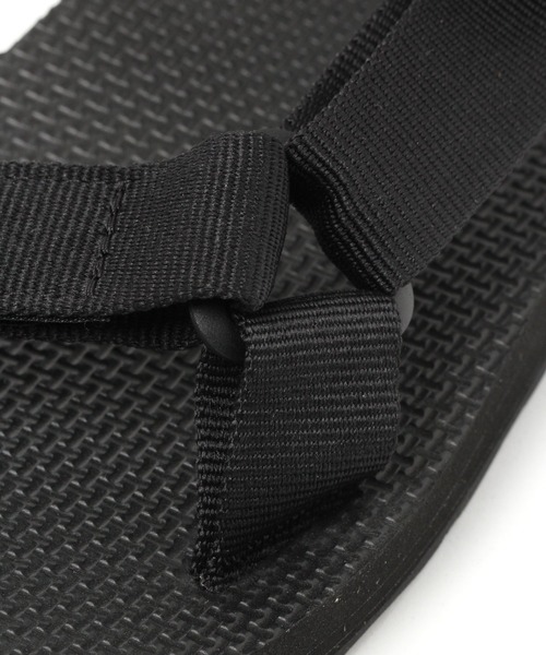 Teva(テバ)の「【Teva(テバ)】ORIGINAL UNIVERSAL(サンダル・レディース・ブラウン/ブラック・24/23)」の17枚目の写真