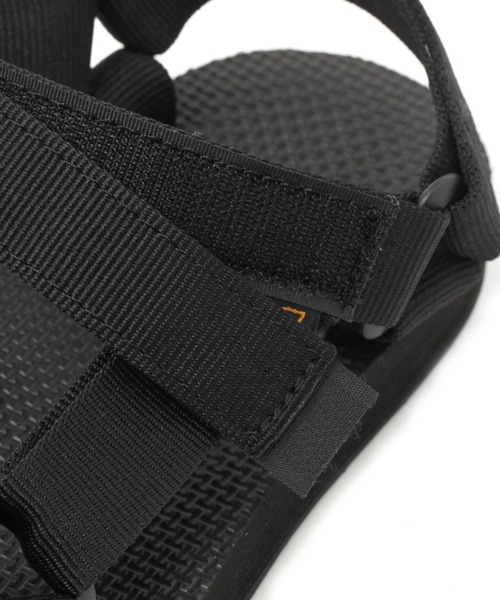 Teva(テバ)の「【Teva(テバ)】ORIGINAL UNIVERSAL(サンダル・レディース・ブラウン/ブラック・24/23)」の9枚目の写真