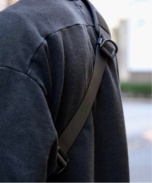 BAGJACK（バッグジャック）の「BAGJACK / バッグジャック HUNTER PACK FIDLOCK SLIDER CORDURA FABRIC 1000D フィドロック ショルダーバッグ コーデュラナイロン（ショルダーバッグ・メンズ・ブラック・FREE）」の7枚目の写真