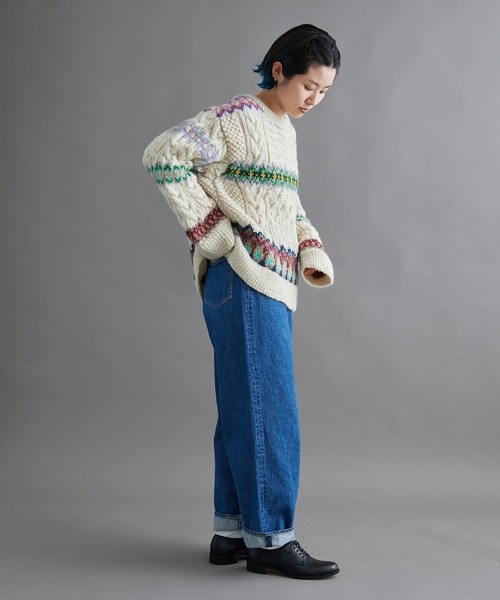 cardo fabrica（カルドファブリカ）の「ケーブル×編み込み柄ハンド