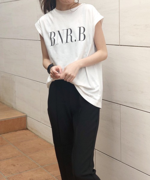 Banner Barrett（バナーバレット）の「【手洗い可】BNRロゴTシャツ（Tシャツ/カットソー・レディース・ホワイト/ブラック/ホワイト×グリーン/ホワイト×ブラウン/ホワイト×レッド/ベージュ・38）」の22枚目の写真