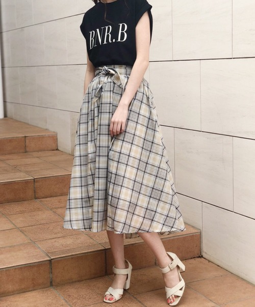 Banner Barrett（バナーバレット）の「【手洗い可】BNRロゴTシャツ（Tシャツ/カットソー・レディース・ホワイト/ブラック/ホワイト×グリーン/ホワイト×ブラウン/ホワイト×レッド/ベージュ・38）」の17枚目の写真